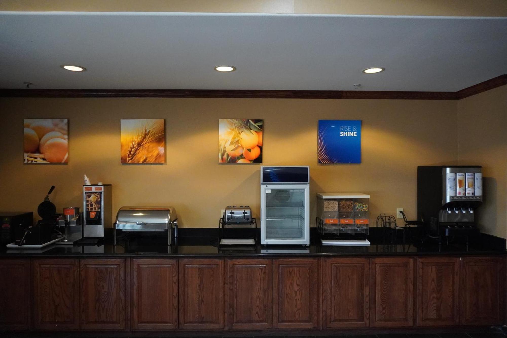 Comfort Inn & Suites Monahans I-20 Екстер'єр фото